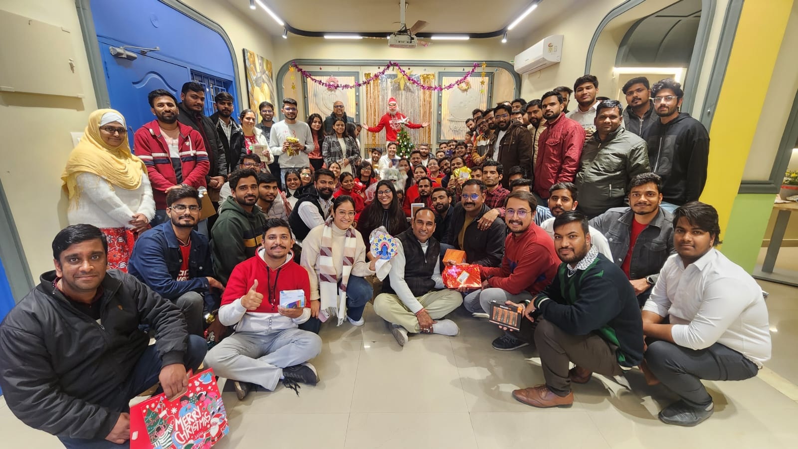 Team building activity at Nexithon